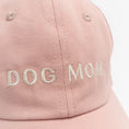 Charger l'image dans la visionneuse de la galerie, Casquette DOG MOM - Rose

